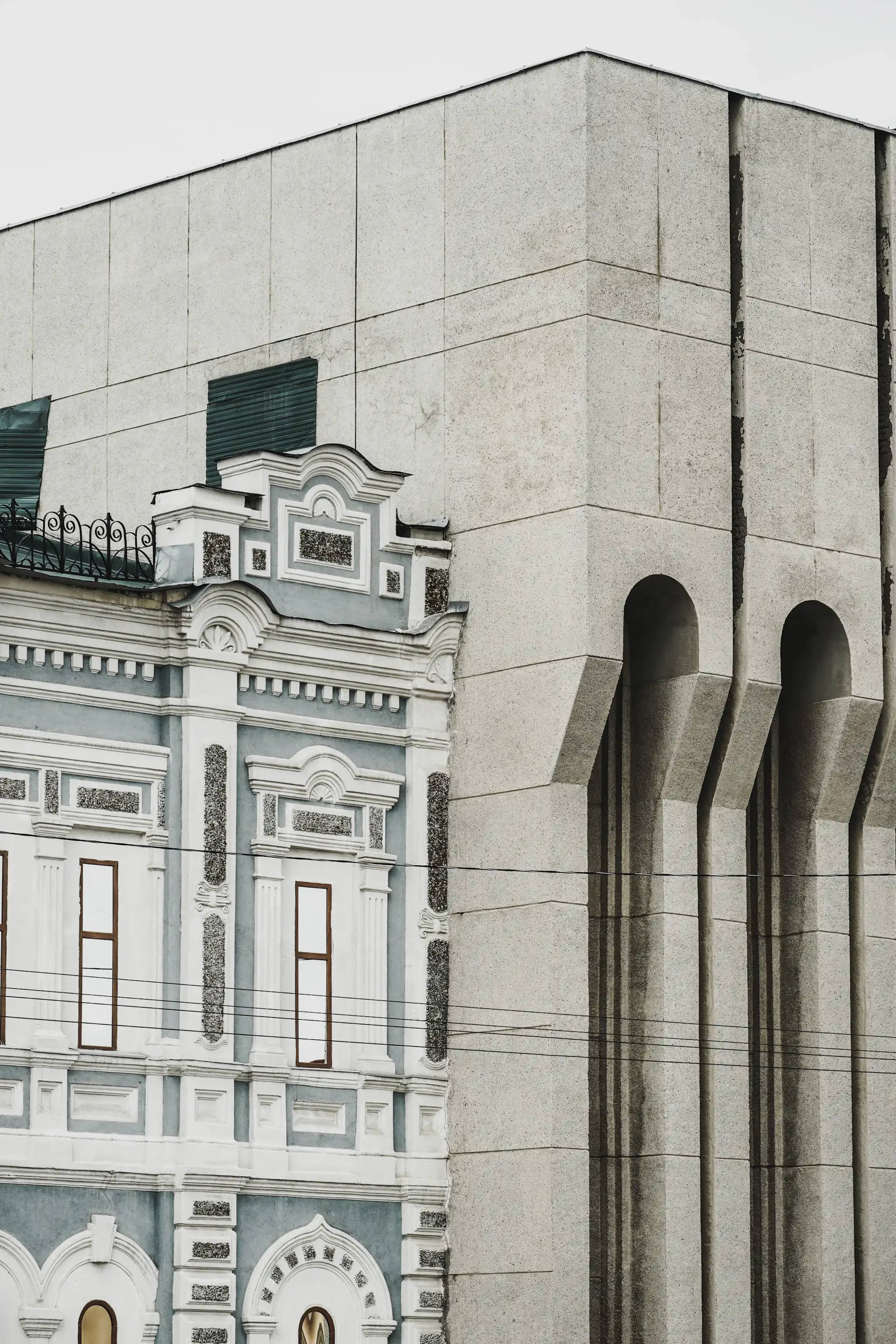 Minimal architecture